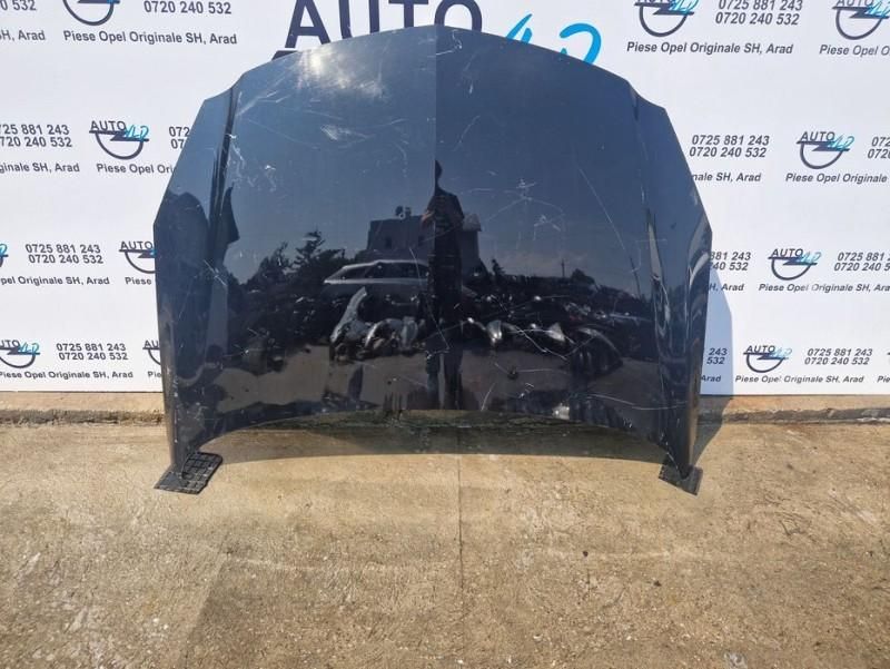 Capota motor cu defect Opel Insignia A