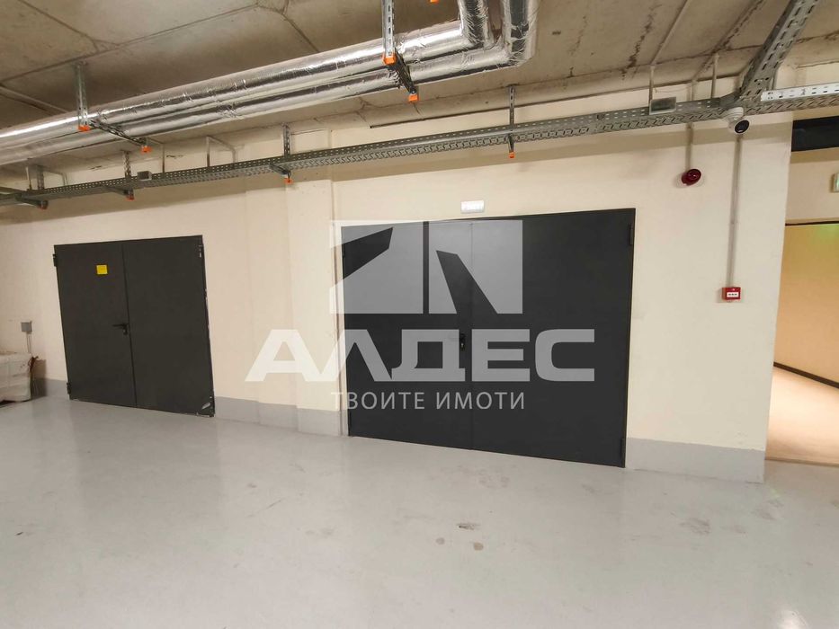 Дава се под наем Склад в София, Банишора - 40 кв.м за 348.84 € - Снимка #1