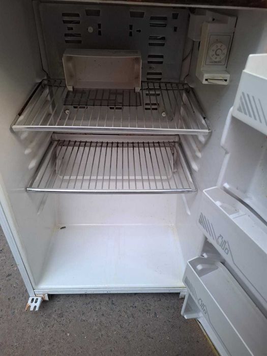 Продам холодильник бирюса