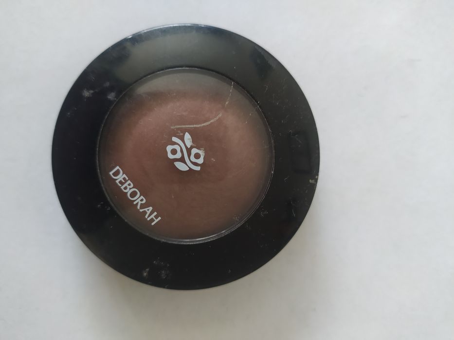 Сенки за очи - основа