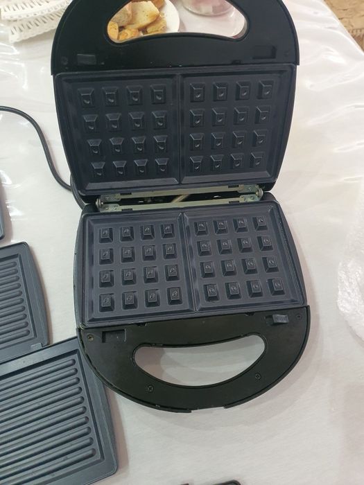 Вафельница, венские вафли