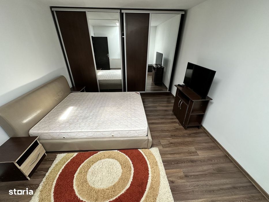 Apartament cu 3 camere ( duplex ) de închiriat