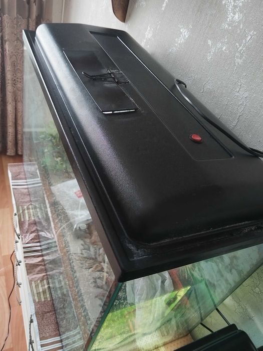 Аквариум заводской 120л