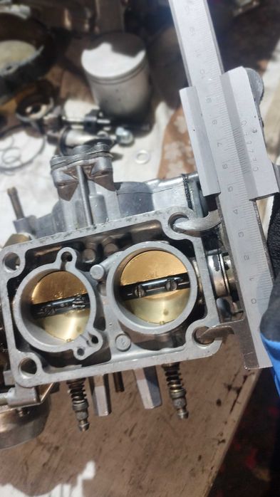 Почистване на карбуратори