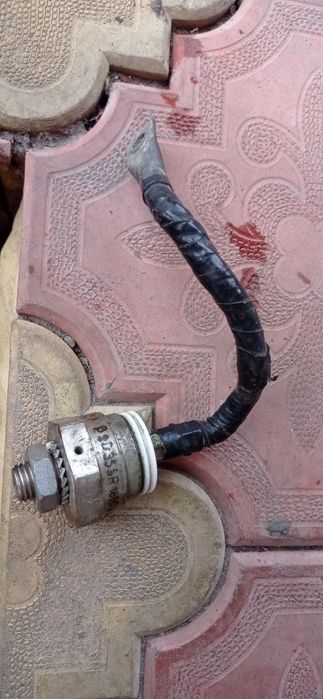 Diode de putere cu racitor