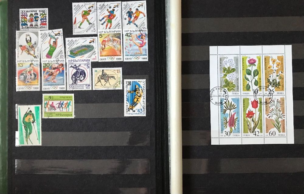Пощенски марки, над 400, от различни страни, години и категории