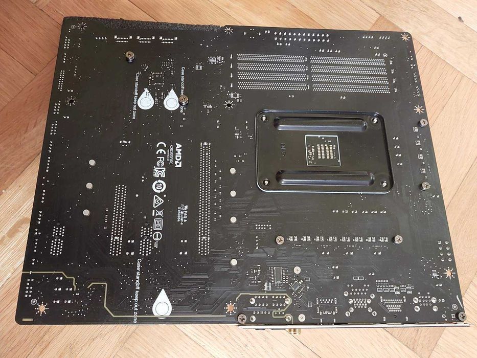 AMD Ryzen 5 5600X + MSI B550 Gaming Edge Wi-Fi