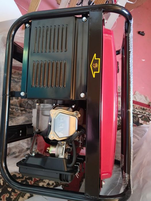 Генератор бензиновый Honda AV 6500