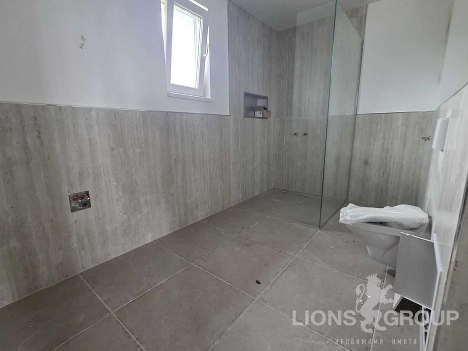 Продава се Къща в с. Рогачево, Област Добрич - 195 кв.м за 366 €/кв.м - Снимка #12