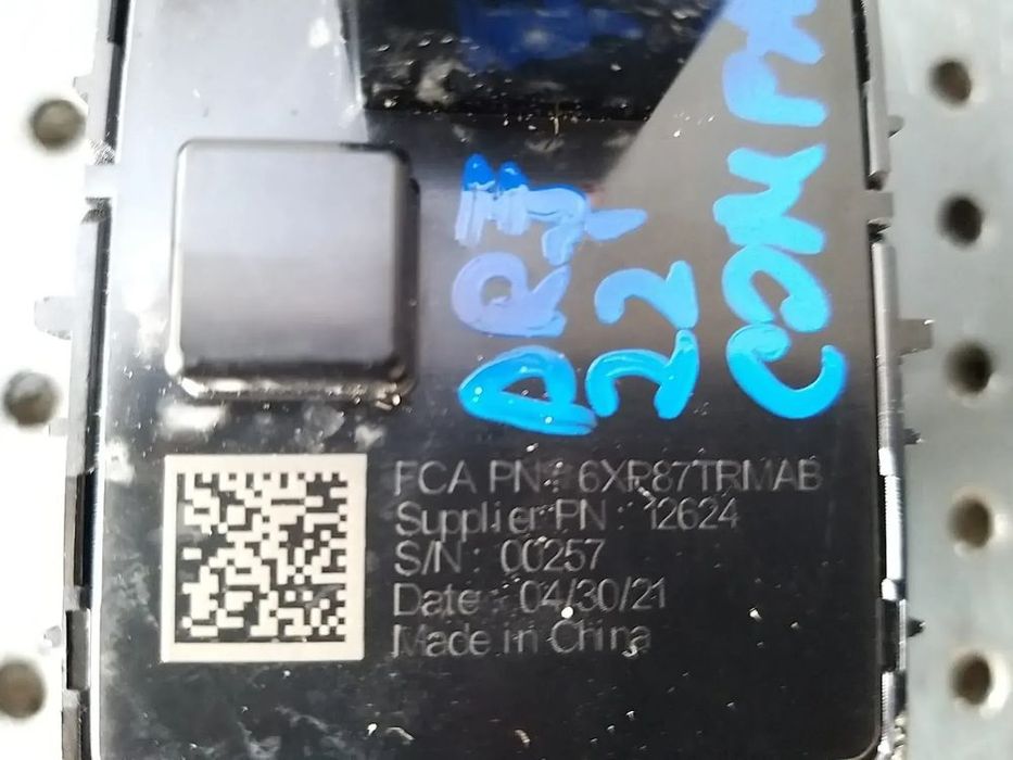 Butoane geam blocare usa dreapta fata jeep compass 2 6xp87trmab