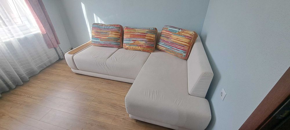 Холен Диван разтегателен