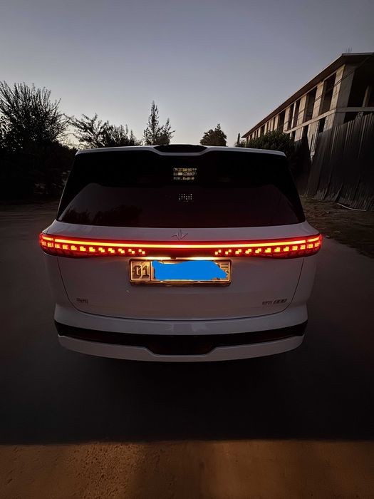 Dongfeng 008 EV toza