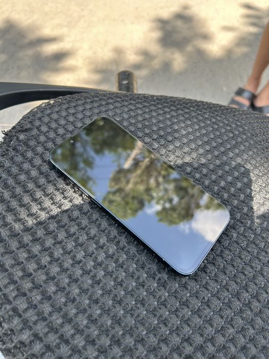 Iphone 13 в хорошем состояни