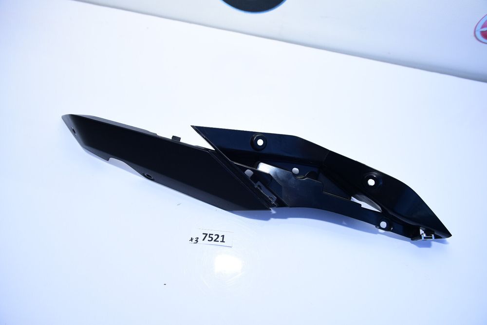BMW R1200RS R1250RS R1200R R1250R Carena laterala dreapta