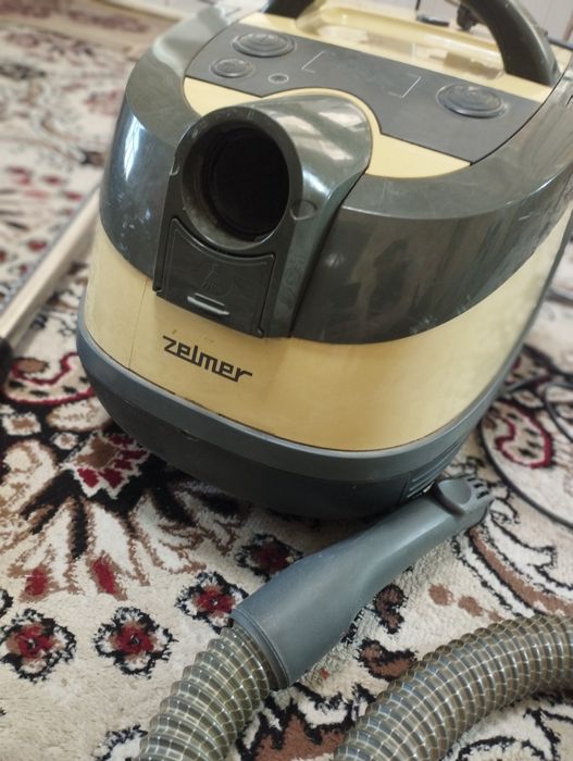 Пылесос. ZELMER 513
