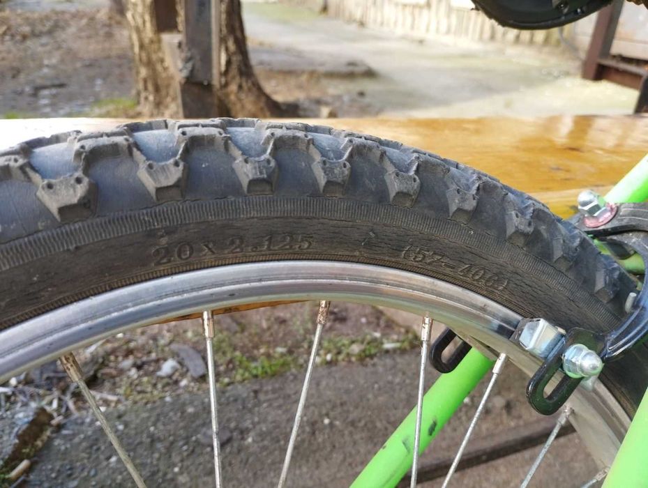 20 цолови колела.