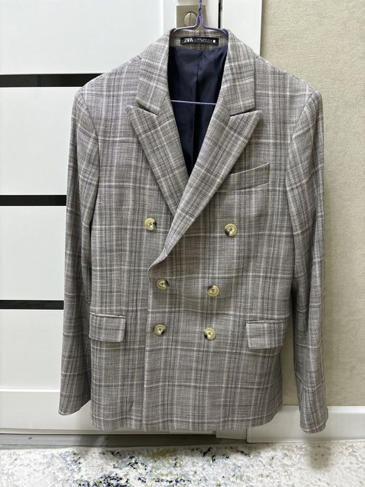 Пиджак двубортный