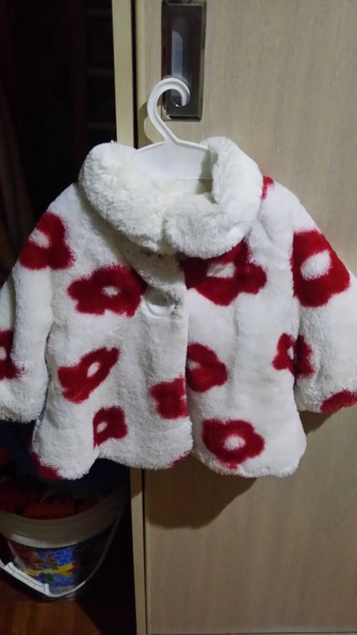 Детская шубка для девочки .