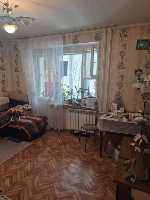 Продается 1-я р-н Дет.обл.больн,2 этаж