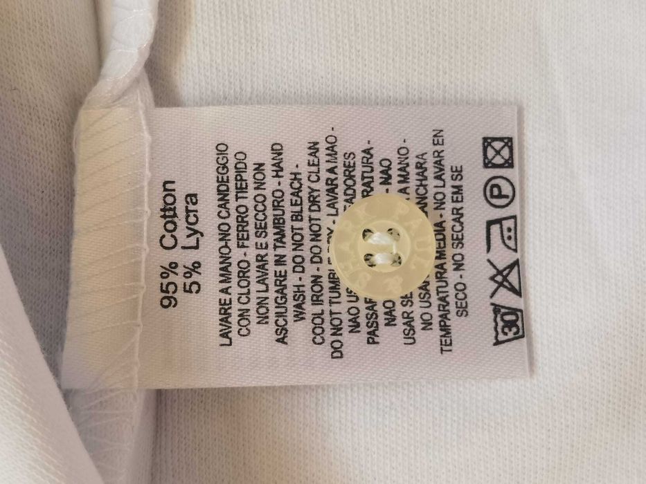 Tricou barbati maneca scurta guler embleme etichete brodate