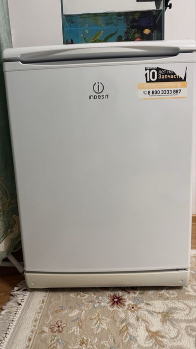 Продам холодильник INDESIT