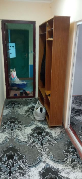 Икки хонали уй оилага ижарага берилади
