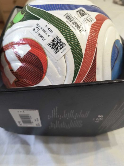 Adidas Trionda Pro – Minge Oficială de Joc FIFA World Cup 2026™