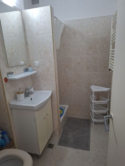Închiriez apartament 1 camera  Closca