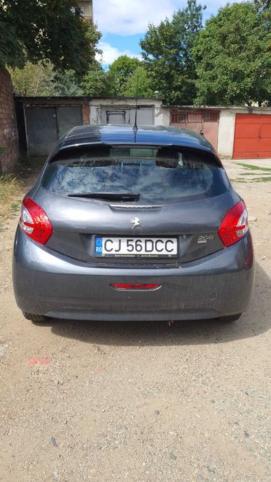 Peugeot 208 1.4 HDi Automat – 2012 – 191.055 km