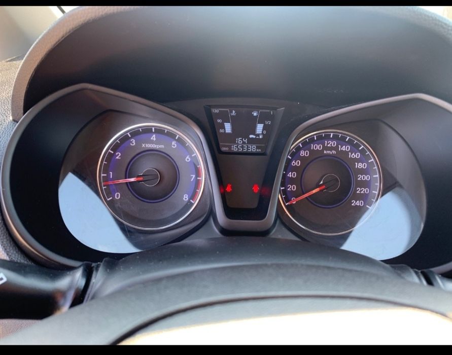 Продавам  Хюндай  ix20