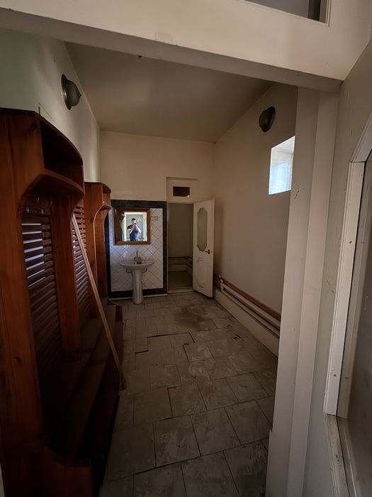 Сотилади 2 қаватли ҳовли