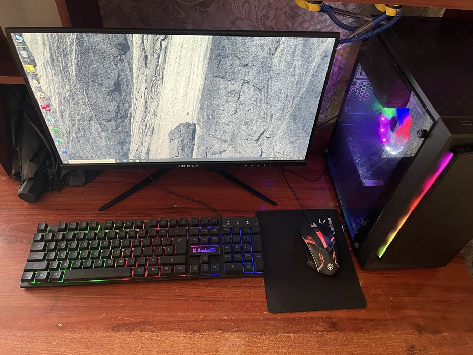 Не использованый компютер