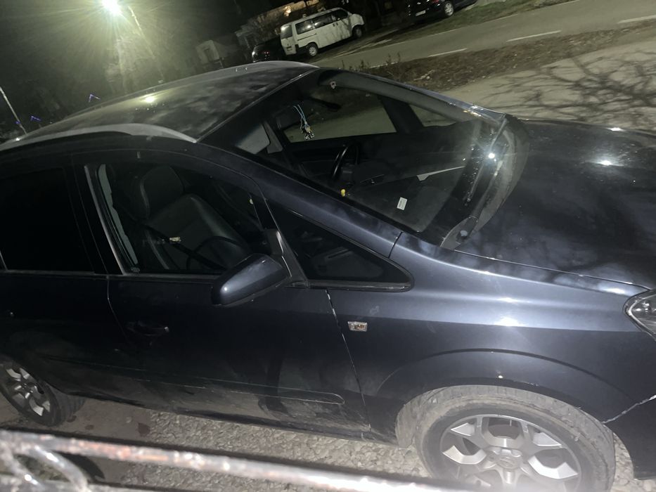 Opel zafira 1.9tdci Vând/Schimb