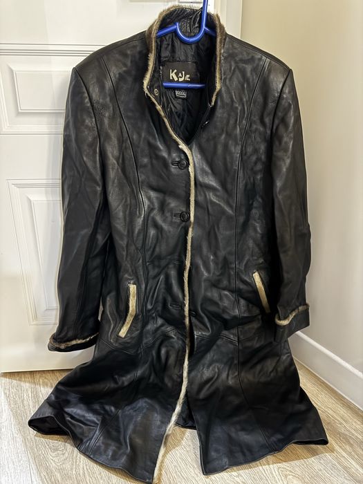 Женская кожаная куртка