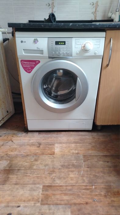 Стиральная машина LG