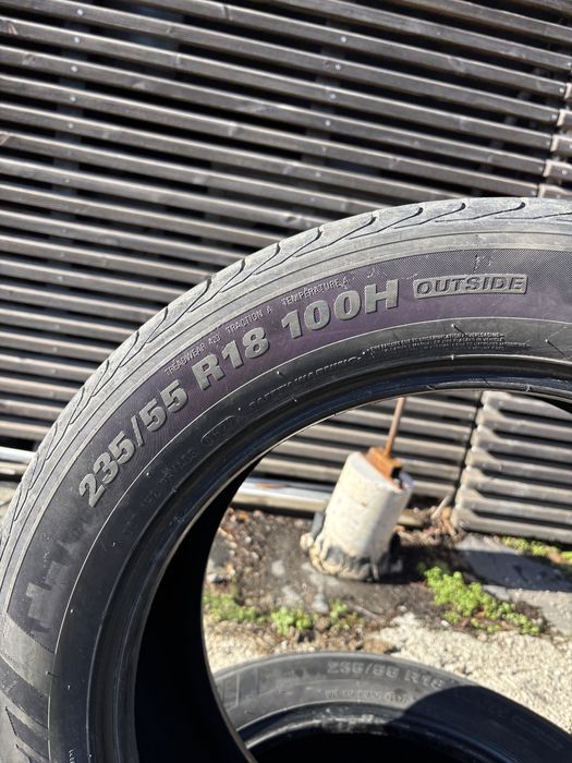 2 бр. Летни гуми 235/55/18 Kumho