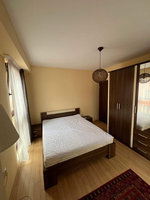 Дава се под наем Тристаен апартамент в София, Витоша - 90 кв.м за 796.62 € - Снимка #2