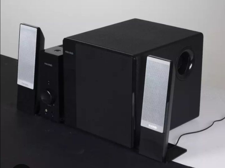 Продаю сабвуфер Microlab FC 362 срочно