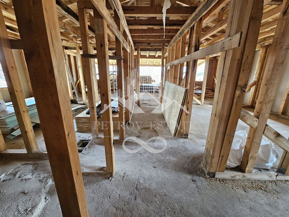 Продава се Многостаен апартамент в Велинград - 128 кв.м за 750 €/кв.м - Снимка #4