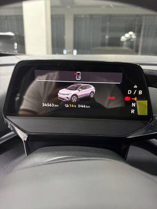 wosvagen id4 cross  2021 yil avto salondan olindi zur xolatda 100%toza