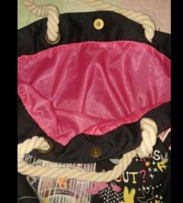 Ефектен медальон-сърце,красива гривна И дървена кутия за бижу