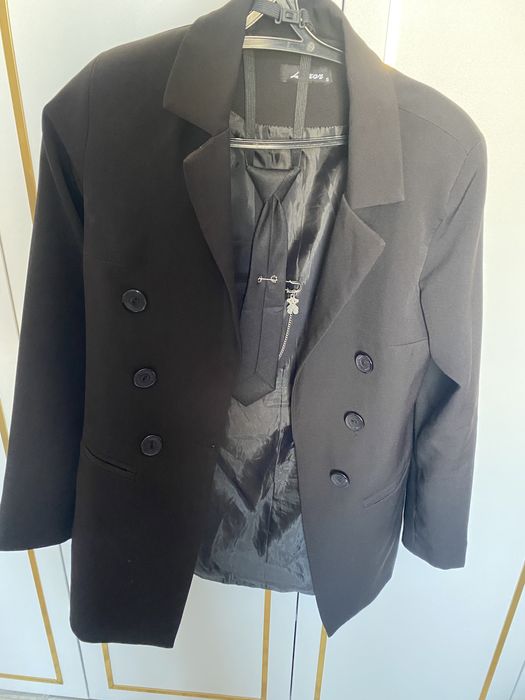 Пиджак черный