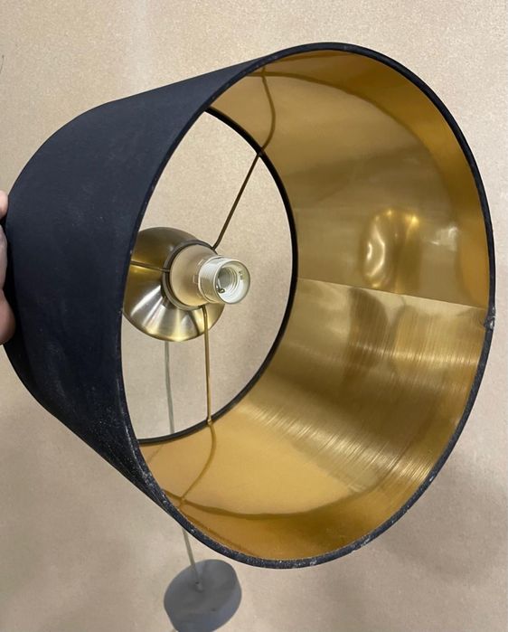 Продам светилльники лампы люстры