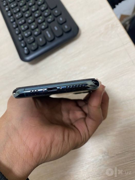 Iphon 11 pro holati idiyal aybi yuq hotira 64 yomkis 82