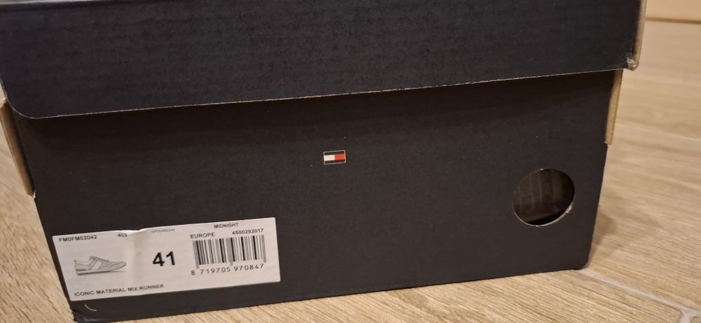 Pantofi sport barbati Tommy Hilfiger Iconic piele cu mesh, EUR41, NOI