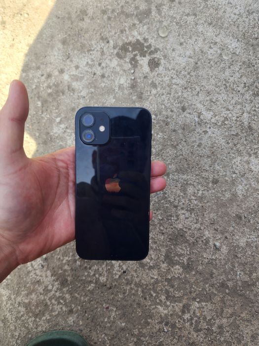 Iphone 12 de vânzare