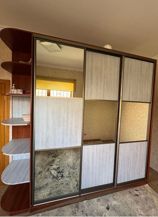 Двери для дома и офиса