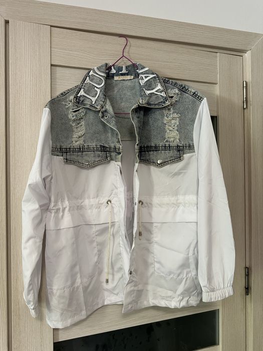 Дрехи по 10€ броя