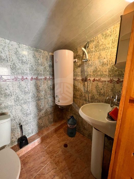 Дава се под наем Едностаен апартамент в Варна, Бриз - 30 кв.м за 225 € - Снимка #4