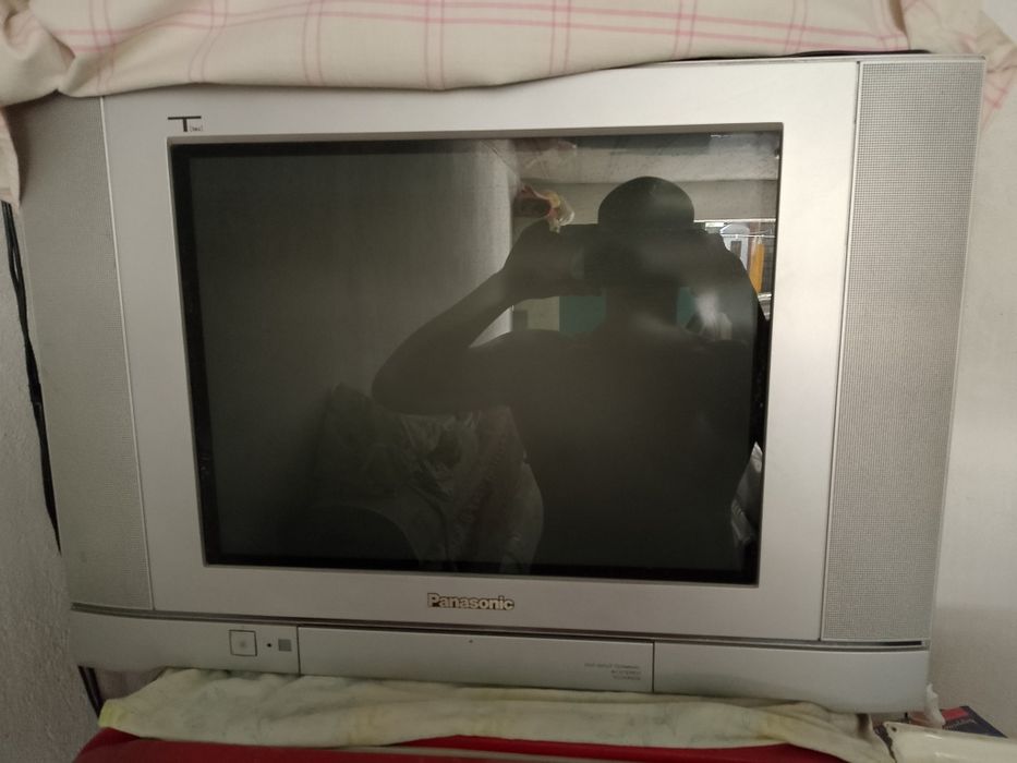 Телевизор Panasonic б/у